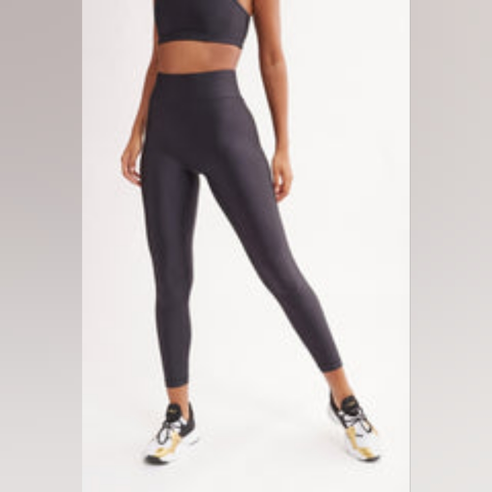 Bandier Center Stage All Access Leggings